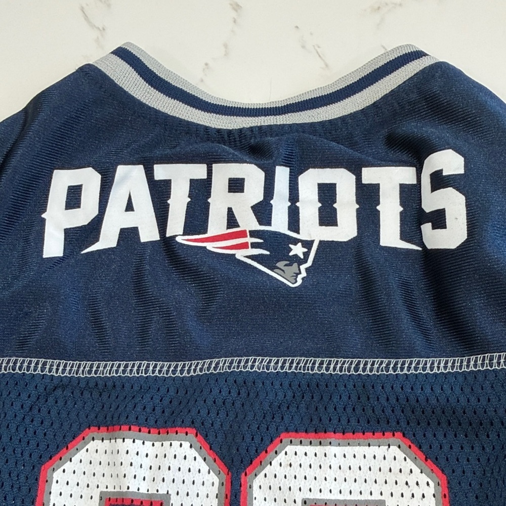 Dog NE Patriots Shirt - Picture 5 of 6